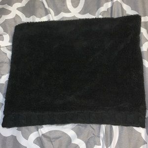 Black fluffy scarf